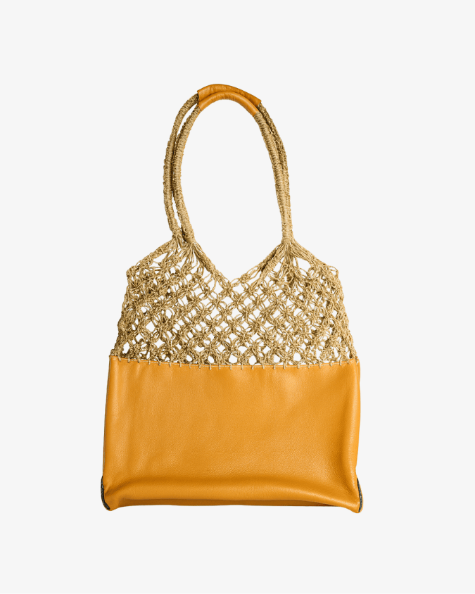 beige and white simple hello summer instagram post (8)